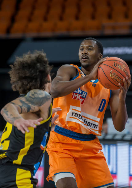 的稳定表现 的稳定表现